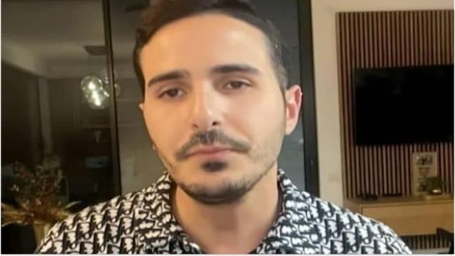 L’arnaqueur de Tinder : Simon Leviev ne se sent pas coupable et clashe ses victimes