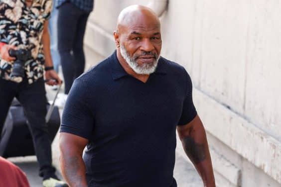 Mike Tyson Outside The Jimmy Kimmel Live in Los Angeles, CA, USa on June 16, 2022. Photo by Bauer-Grifin/INSTARImages/ABACAPRESS.COM  | 814269_003 Los Angeles Etats-Unis United States
