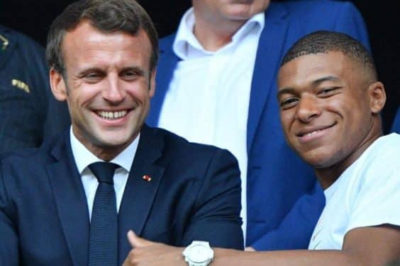 Kylian Mbappé révèle ce que lui a dit Emmanuel Macron pour qu’il prolonge au PSG