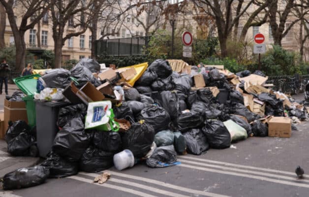 Grève des éboueurs à Paris : des sociétés privées sont intervenues dans plusieurs quartiers